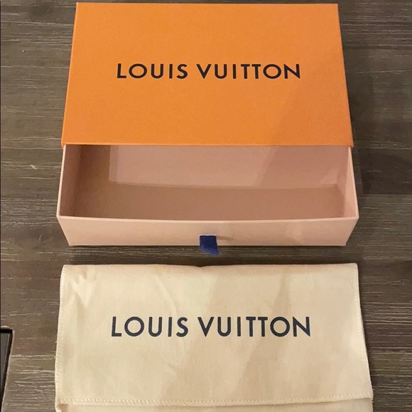 Louis Vuitton Accessories - Authentic Louis Vuitton Wallet Size Box and Duster